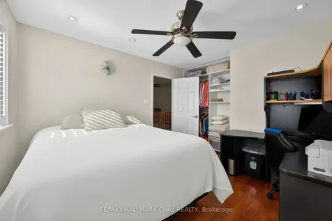 72 Ravenscliffe Court Brampton ON L6X 4N9