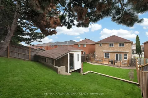 72 Ravenscliffe Court Brampton ON L6X 4N9