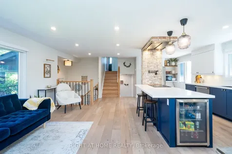45 Irwin Crescent Halton Hills ON L7G 1E7
