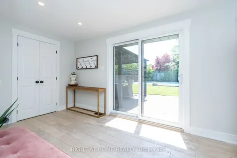 45 Irwin Crescent Halton Hills ON L7G 1E7