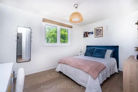45 Irwin Crescent Halton Hills ON L7G 1E7