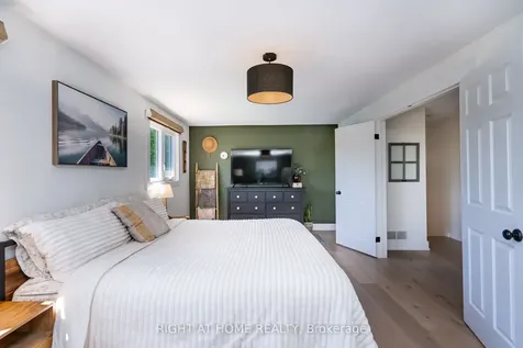 45 Irwin Crescent Halton Hills ON L7G 1E7