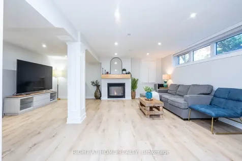 45 Irwin Crescent Halton Hills ON L7G 1E7