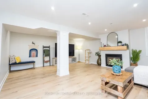 45 Irwin Crescent Halton Hills ON L7G 1E7