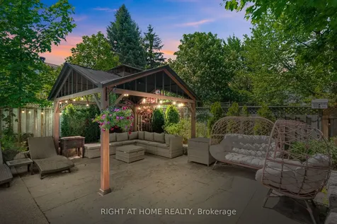 45 Irwin Crescent Halton Hills ON L7G 1E7