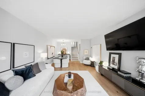 1251 Fairdale Drive Mississauga ON L5C 1K3