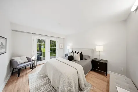 1251 Fairdale Drive Mississauga ON L5C 1K3