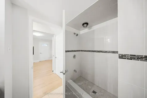 1251 Fairdale Drive Mississauga ON L5C 1K3