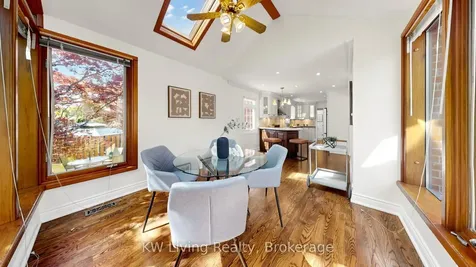 4251 Lastrada Heights Mississauga ON L5C 3V1