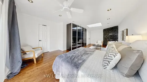 4251 Lastrada Heights Mississauga ON L5C 3V1