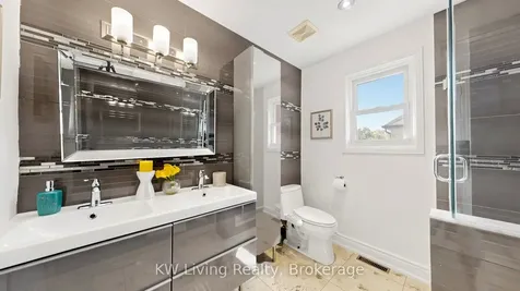4251 Lastrada Heights Mississauga ON L5C 3V1