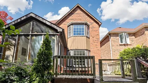 4251 Lastrada Heights Mississauga ON L5C 3V1