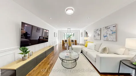 4251 Lastrada Heights Mississauga ON L5C 3V1