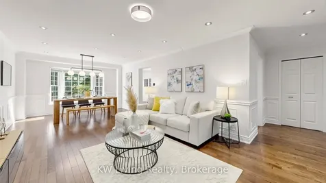 4251 Lastrada Heights Mississauga ON L5C 3V1