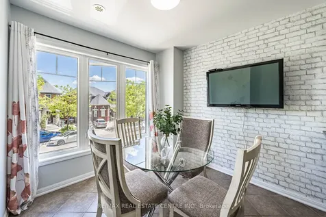 28 Lathbury Street Brampton ON L7A 0R5