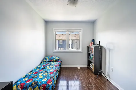 28 Lathbury Street Brampton ON L7A 0R5