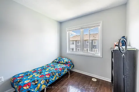 28 Lathbury Street Brampton ON L7A 0R5