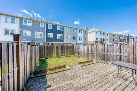 28 Lathbury Street Brampton ON L7A 0R5