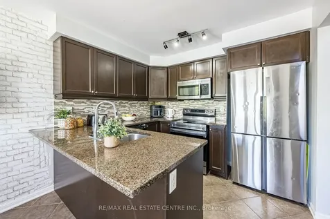 28 Lathbury Street Brampton ON L7A 0R5