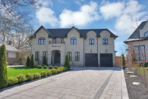 162 Oliver Place Oakville ON L6H 1K8