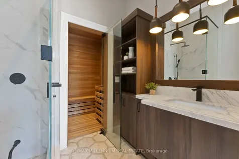 162 Oliver Place Oakville ON L6H 1K8