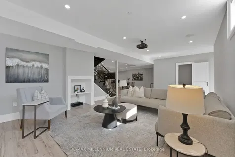 162 Oliver Place Oakville ON L6H 1K8