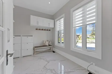 162 Oliver Place Oakville ON L6H 1K8