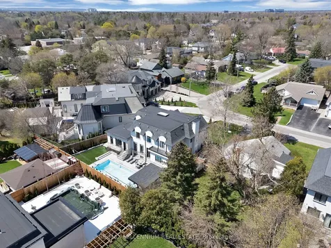 162 Oliver Place Oakville ON L6H 1K8