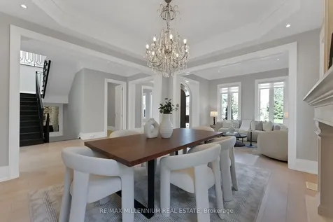 162 Oliver Place Oakville ON L6H 1K8