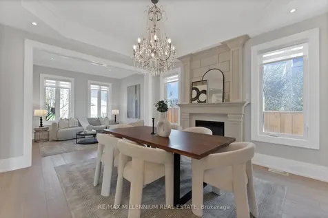 162 Oliver Place Oakville ON L6H 1K8