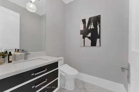 162 Oliver Place Oakville ON L6H 1K8