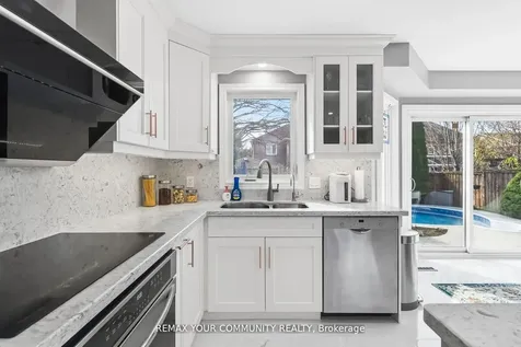 4184 Vermont Crescent Burlington ON L7M 4A6