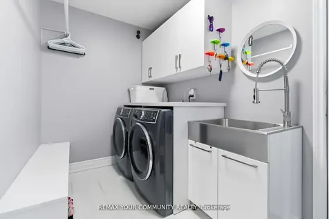 4184 Vermont Crescent Burlington ON L7M 4A6