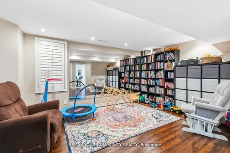 4184 Vermont Crescent Burlington ON L7M 4A6