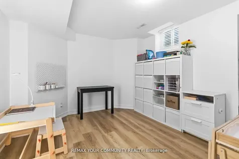 4184 Vermont Crescent Burlington ON L7M 4A6