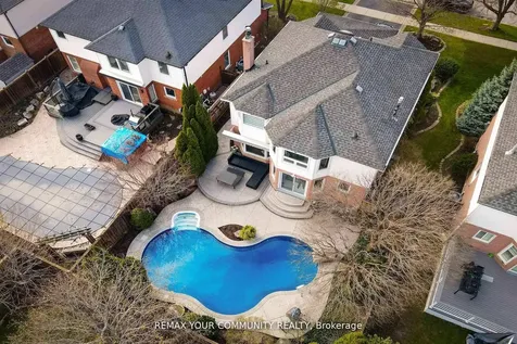 4184 Vermont Crescent Burlington ON L7M 4A6