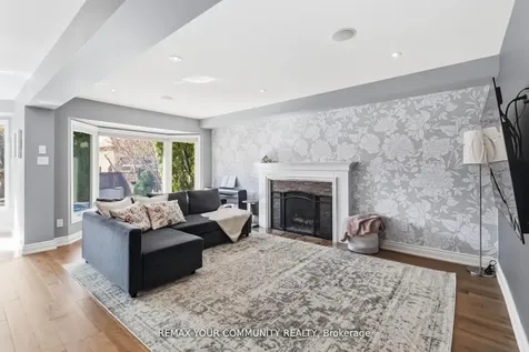 4184 Vermont Crescent Burlington ON L7M 4A6