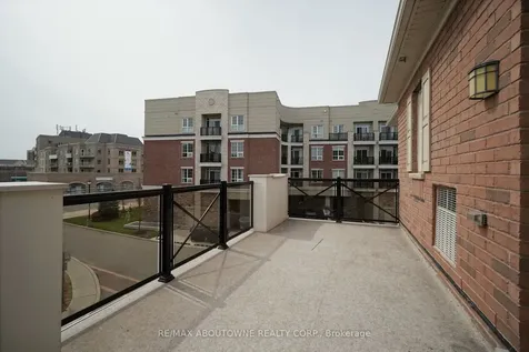 269 Georgian Drive Oakville ON L6H 0L1