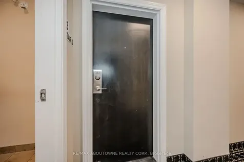 269 Georgian Drive Oakville ON L6H 0L1
