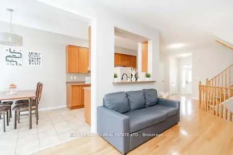 3886 Skyview Street Mississauga ON L5M 8A4