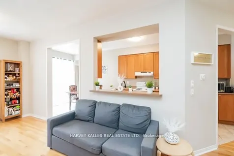 3886 Skyview Street Mississauga ON L5M 8A4
