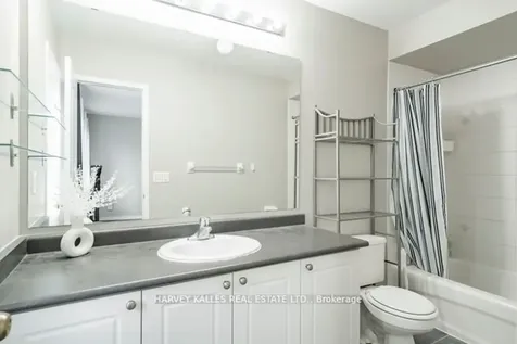 3886 Skyview Street Mississauga ON L5M 8A4
