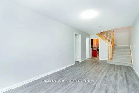 3886 Skyview Street Mississauga ON L5M 8A4