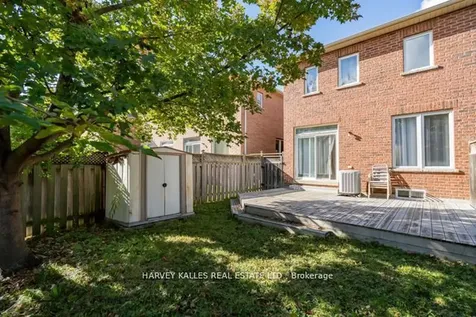 3886 Skyview Street Mississauga ON L5M 8A4