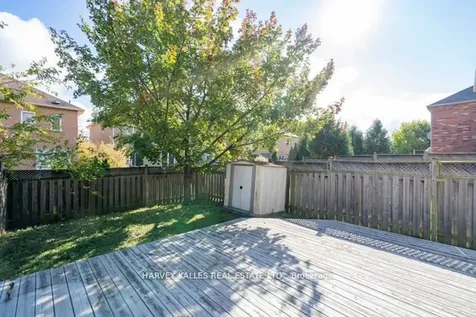 3886 Skyview Street Mississauga ON L5M 8A4