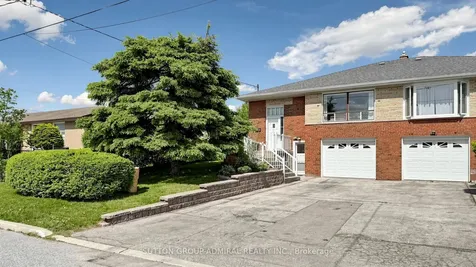 7 Whitbread Crescent Toronto ON M3L 2A8
