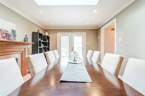 2557 Brasilia Circle Mississauga ON L5N 2E9