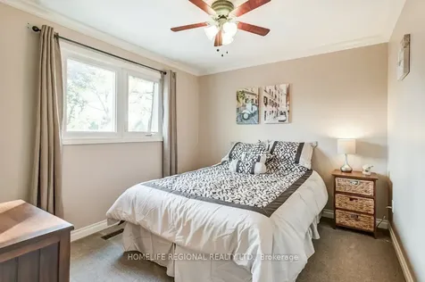 2557 Brasilia Circle Mississauga ON L5N 2E9
