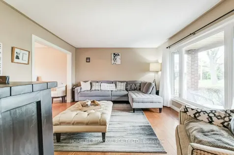 2557 Brasilia Circle Mississauga ON L5N 2E9