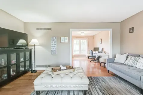 2557 Brasilia Circle Mississauga ON L5N 2E9